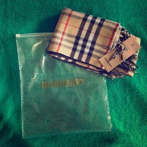 Burberry Classic Check Cashmere Scarf
